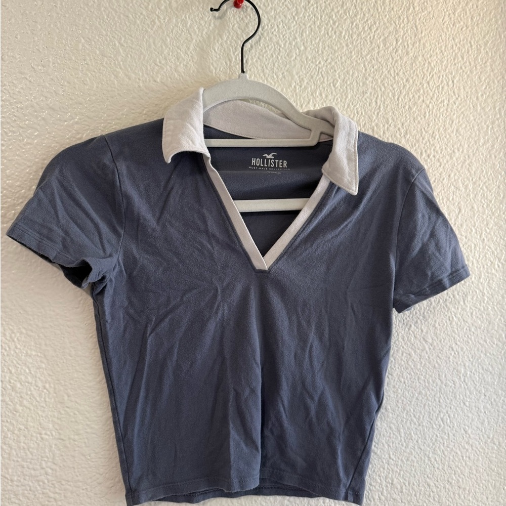 Hollister Women's Blue Polo Top